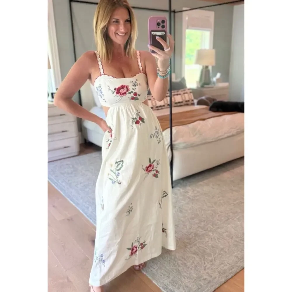 ABERCROMBIE & FITCH Bra-Free Embroidered White Maxi Dress Size XS NEW